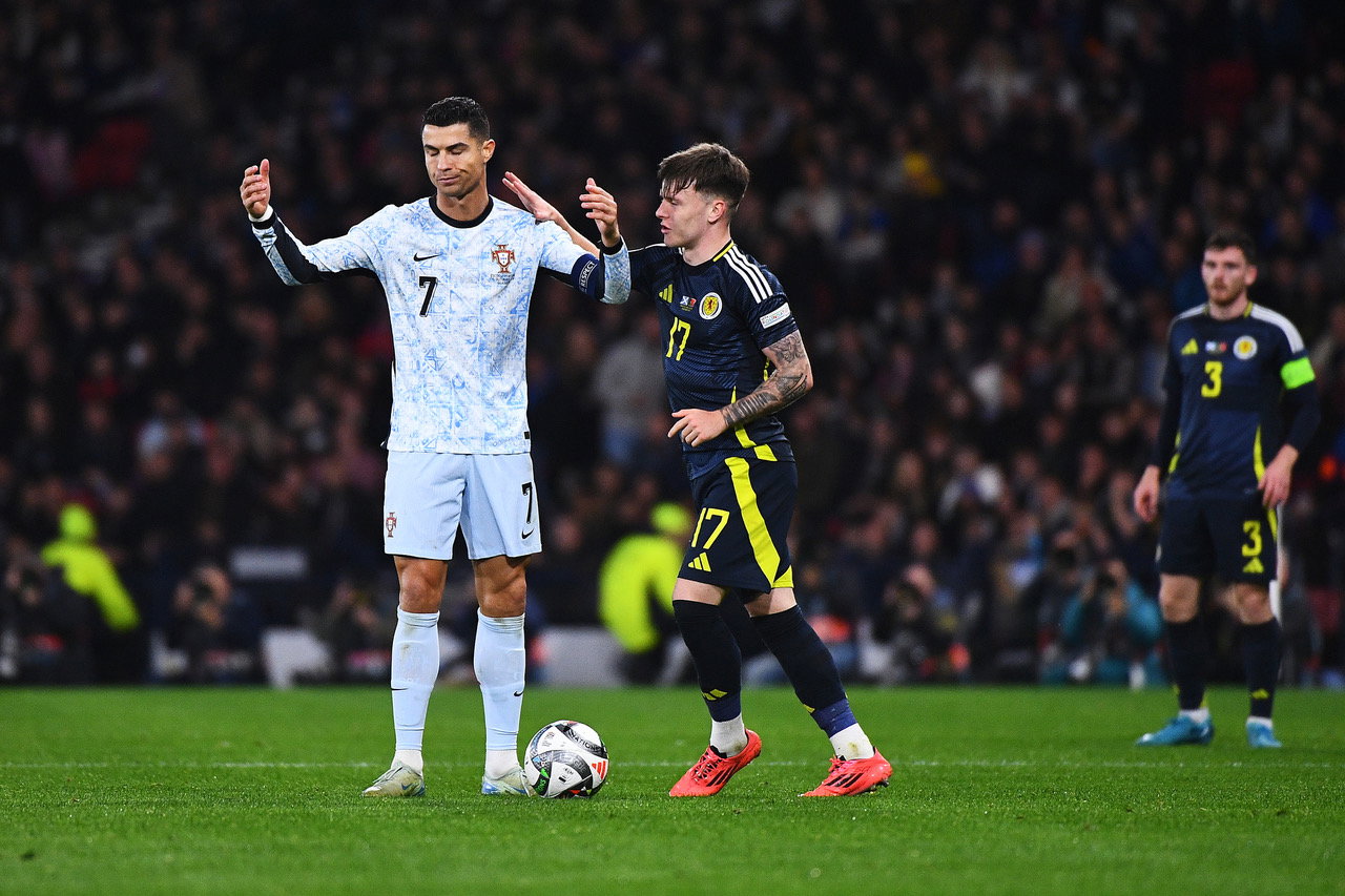 an unhappy Cristiano Ronaldo