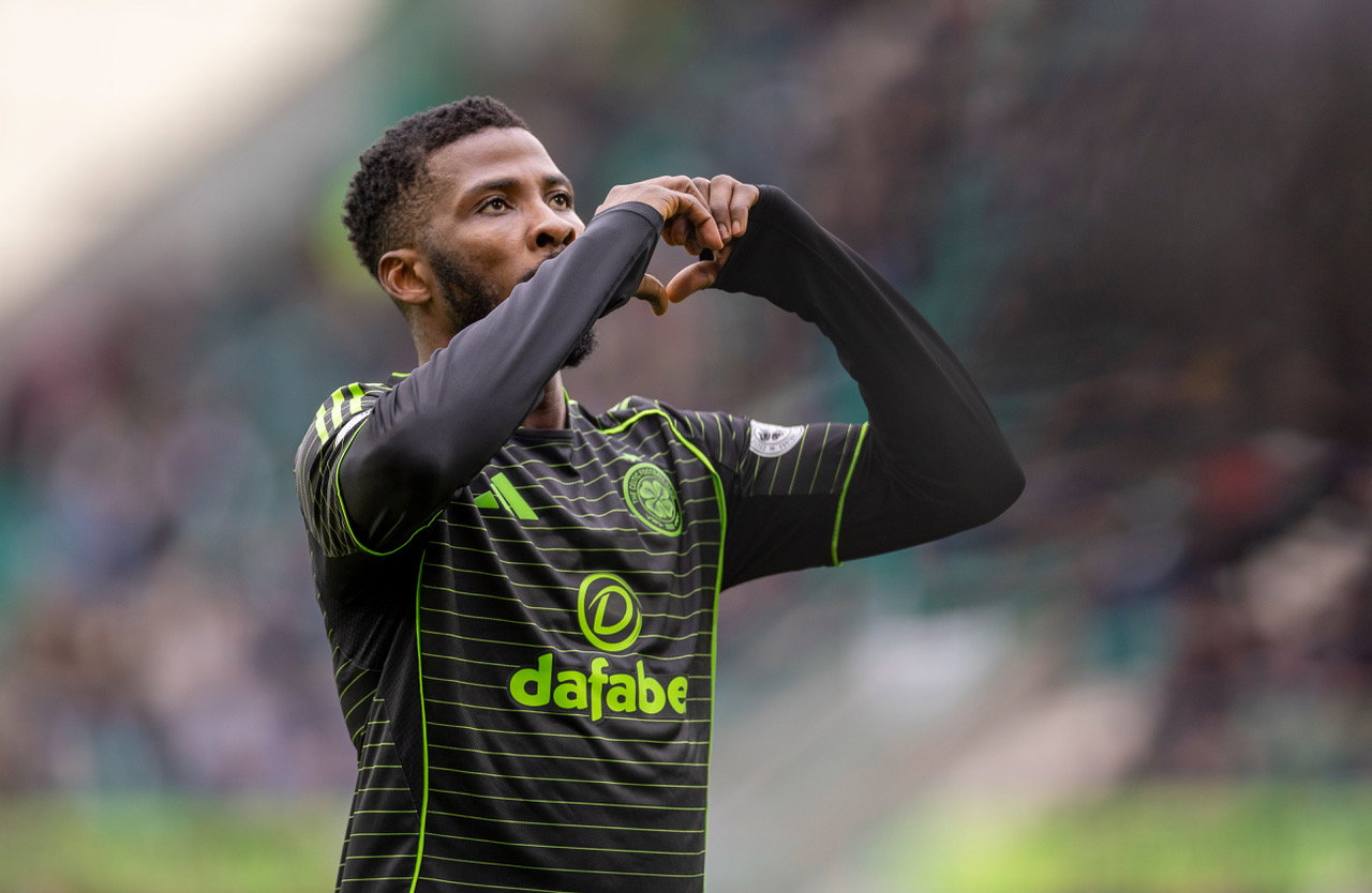 Kelechi Iheanacho celebrates.