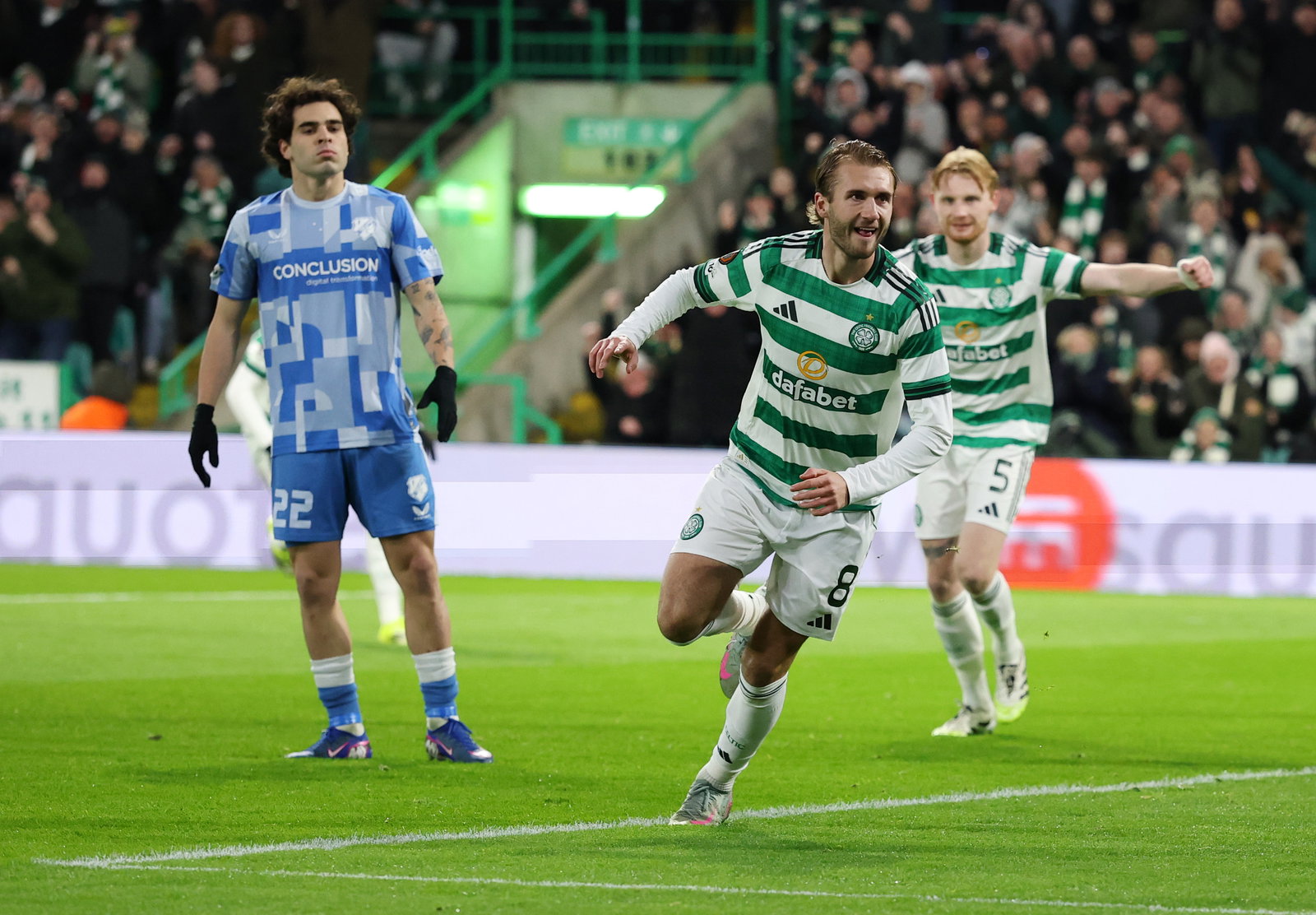 Benjamin Nygren of Celtic celebrates