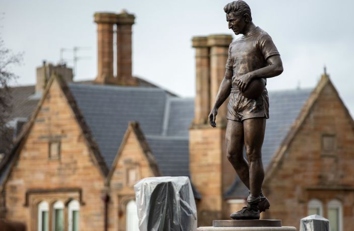 Tommy Gemmell statue 