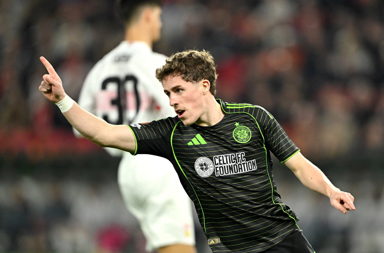 Luke McCowan of Celtic celebrates